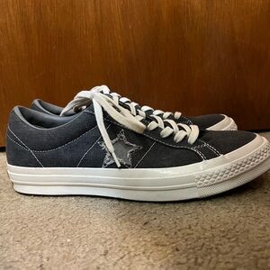 Men’s Converse Sneakers